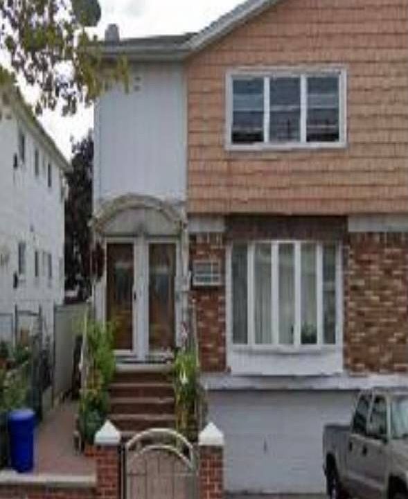 1st image of 104 Spartan Ave