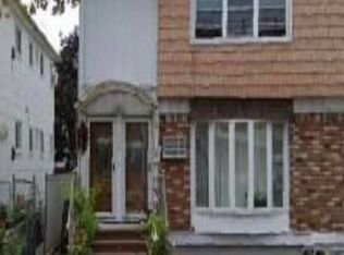 104 Spartan Ave, Staten Island, NY 10303