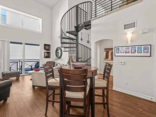 525 11th Ave Unit 1501, San Diego, CA 92101