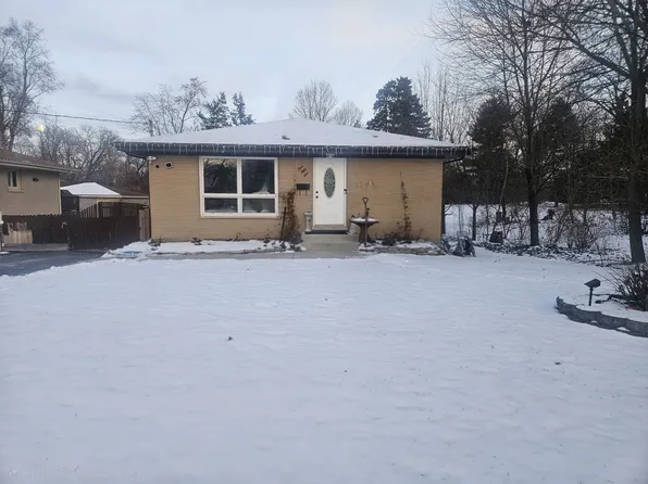 151 Easton Ave, West Chicago, IL 60185