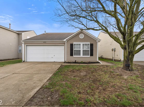 4513 Connaught Dr E, Plainfield, IN 46168