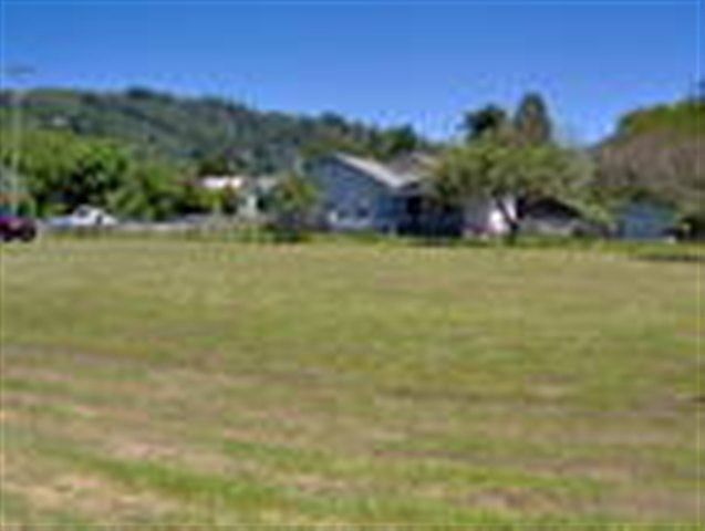 2nd image of 0 2nd St