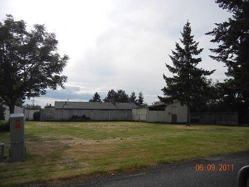 2nd image of 10613 Douglas Dr SW