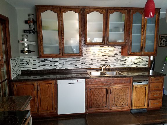 5th image of 1123 Whitehall Dr