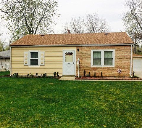 2nd image of 113 Girard Blvd