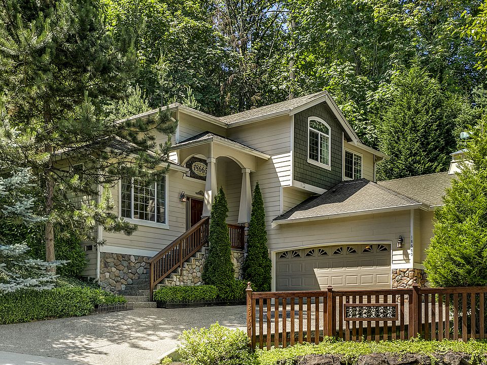 1st image of 18665 151st Ave NE