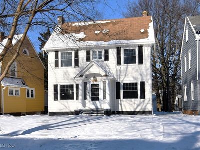 1012 Helmsdale Rd, Cleveland Heights, OH, 44112