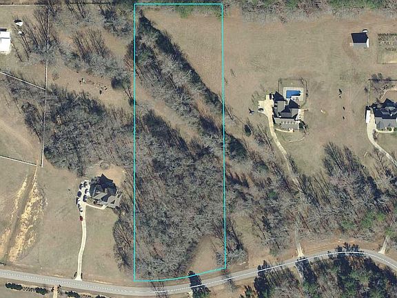 2nd image of 160 Riveroak Dr