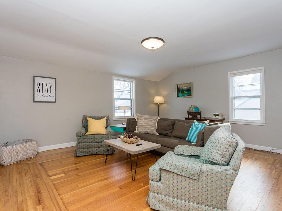 1st image of 810 Kenwood St #2