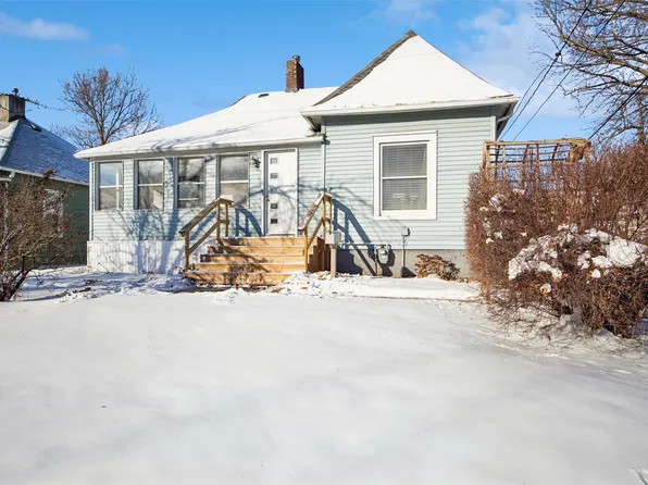 636 35th St, Des Moines, IA 50312