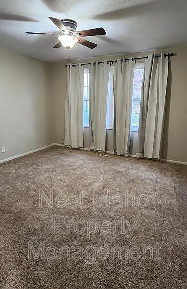 10127 W Springdale Ct — Photo 9