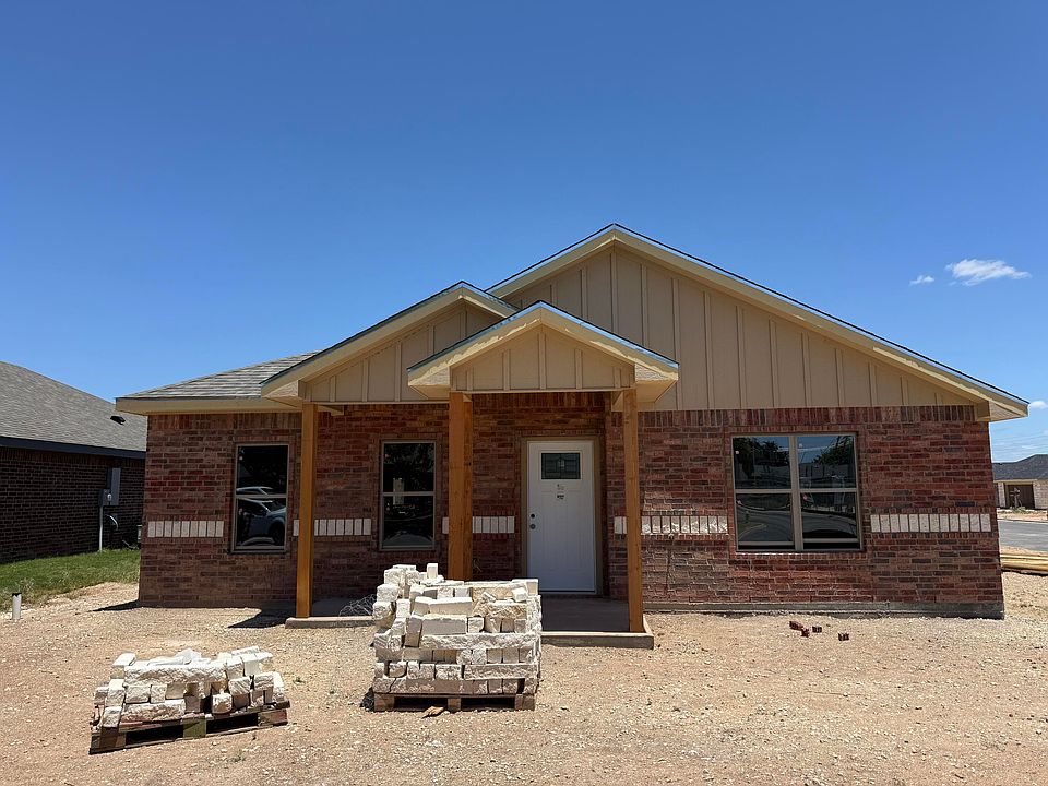 1st image of 6118 Stone Canyon Trl
