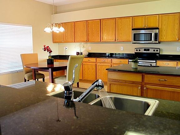 3rd image of 10922 Summerton Dr