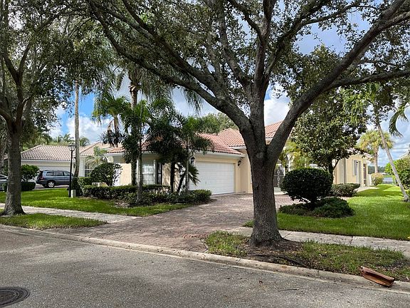 2nd image of 845 Niemen Dr