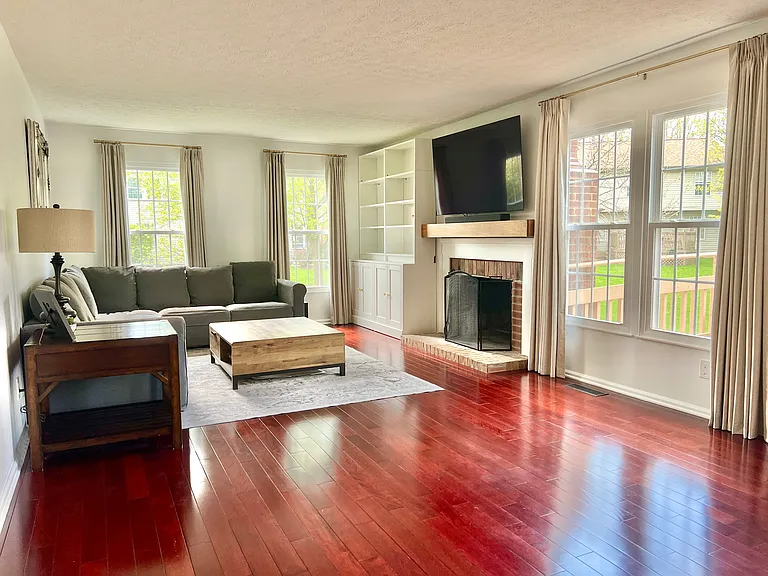 7025 Cavalry Ct — Photo 3