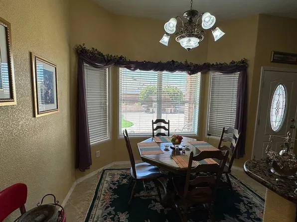 300 Brentwood Dr, Alamogordo, NM 88310