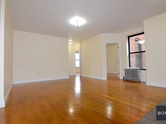 2nd image of 465 46th St APT 6