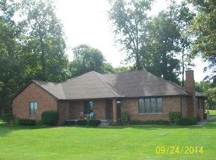 1722 N Blue Bell Bnd, Watseka, IL 60970