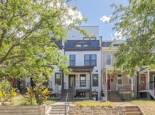 722 Kenyon St NW #A, Washington, DC 20010