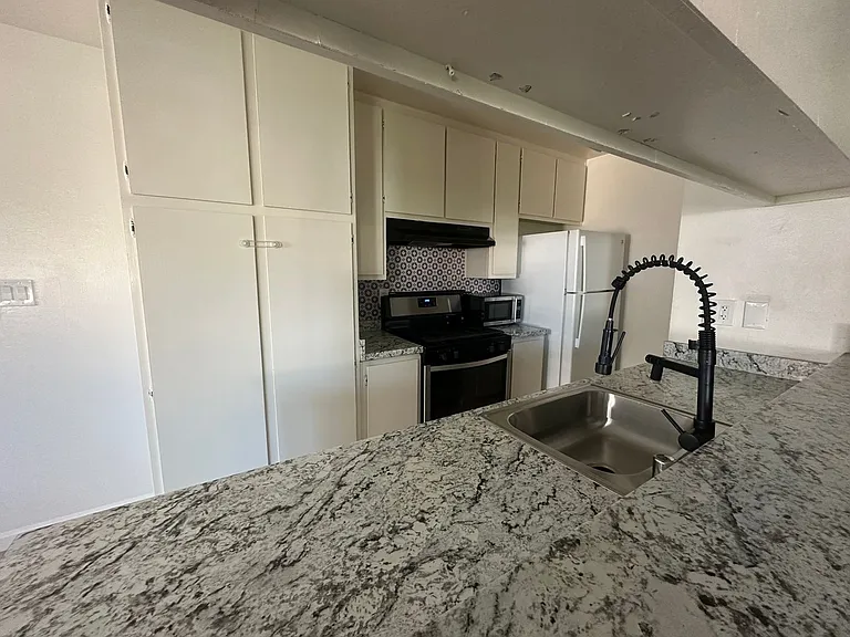 3673 Park Dr #2 — Photo 9