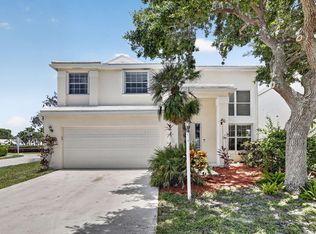 9444 NW 8th Cir, Plantation, FL 33324