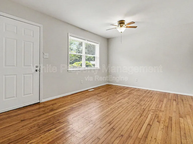 9131 Feldbank Dr — Photo 2