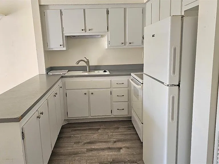 21150 Gertrude Ave #2 — Photo 4