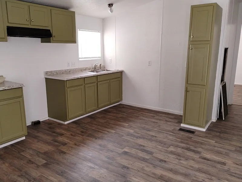 Red River Mobile Home Park — Photo 3