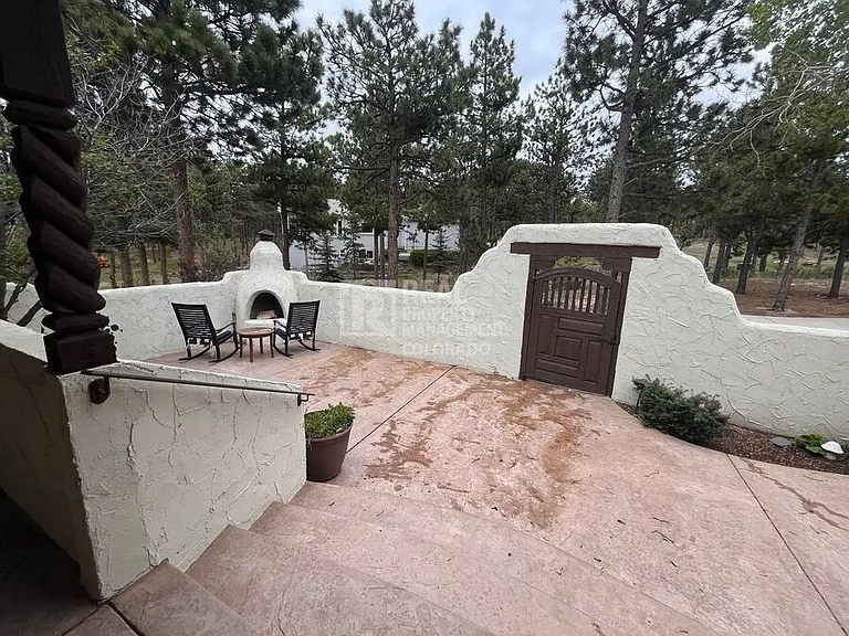 17995 Minglewood Trl — Photo 47