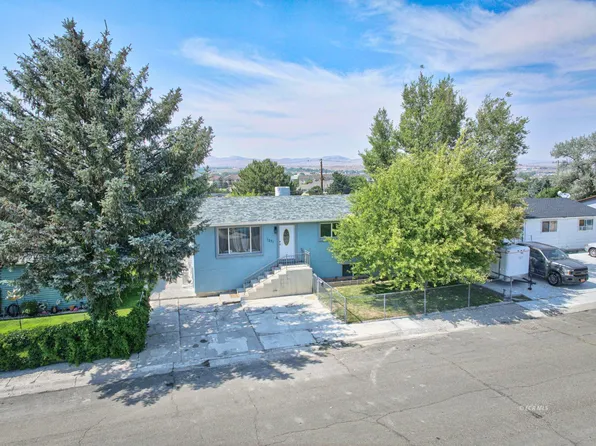 1271 Southside Dr, Elko, NV 89801