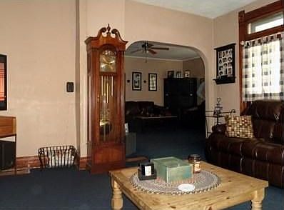 4th image of 118 W Mound St