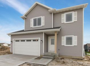 1278 Apache St, Nevada, IA 50201