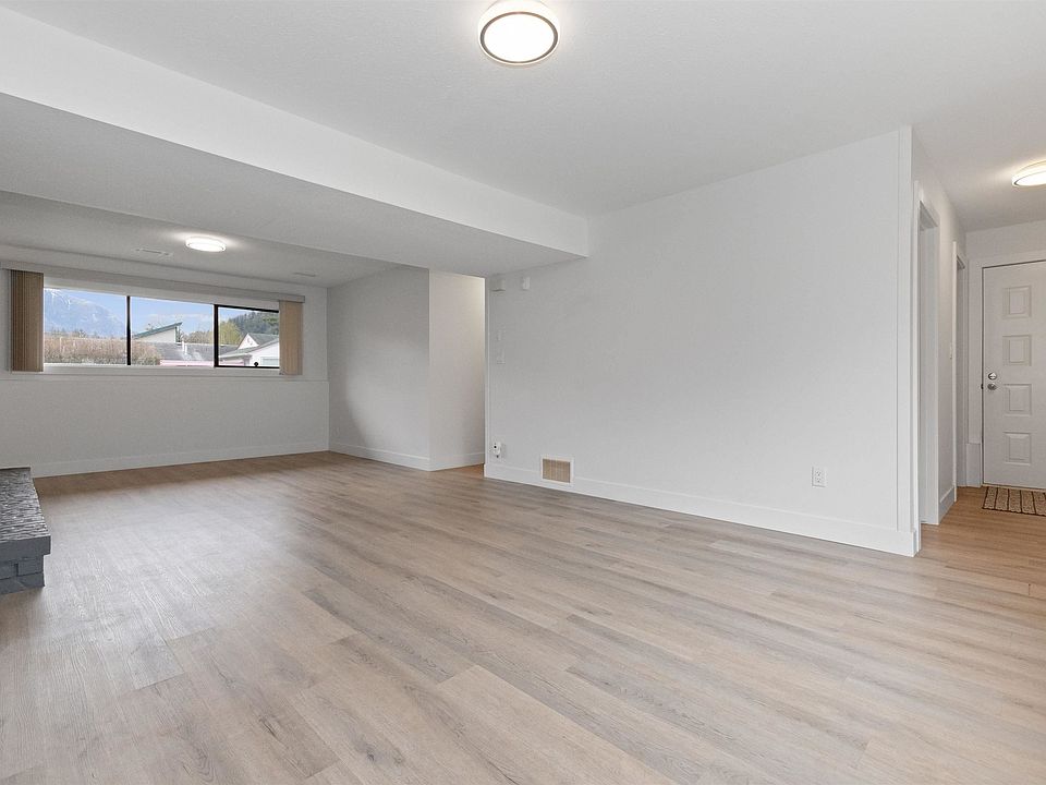 1st image of 561 5th Ave