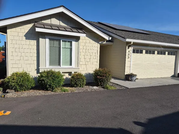 405 Village Ct, Talent, OR 97540