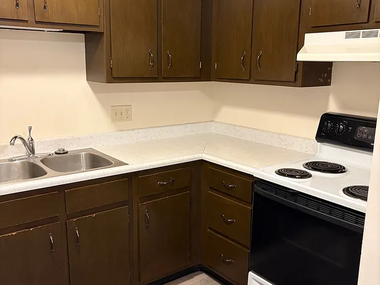 123 Parkview Cir — Photo 8