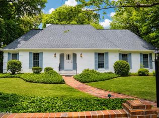 25 Magnolia Rd, Pinehurst, NC 28374