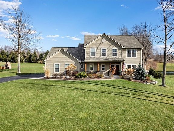 2nd image of 9127 Whistling Swan Ln