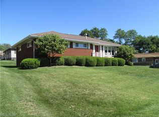 151 W 51st St, Shadyside, OH 43947