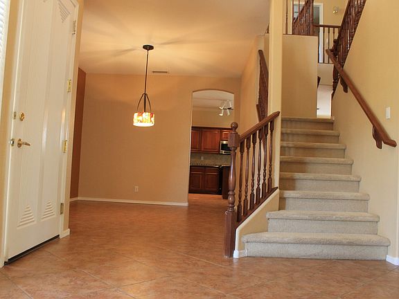 3rd image of 1135 W Mulberry Dr