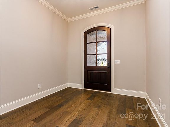 4th image of 111 Thorncote Place Ct #17