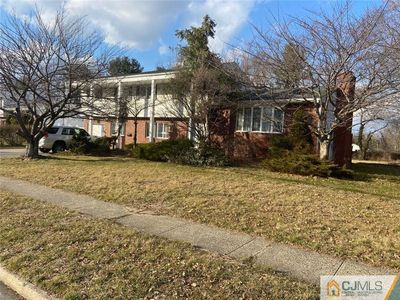 27 Sullivan Way, East Brunswick, NJ, 08816