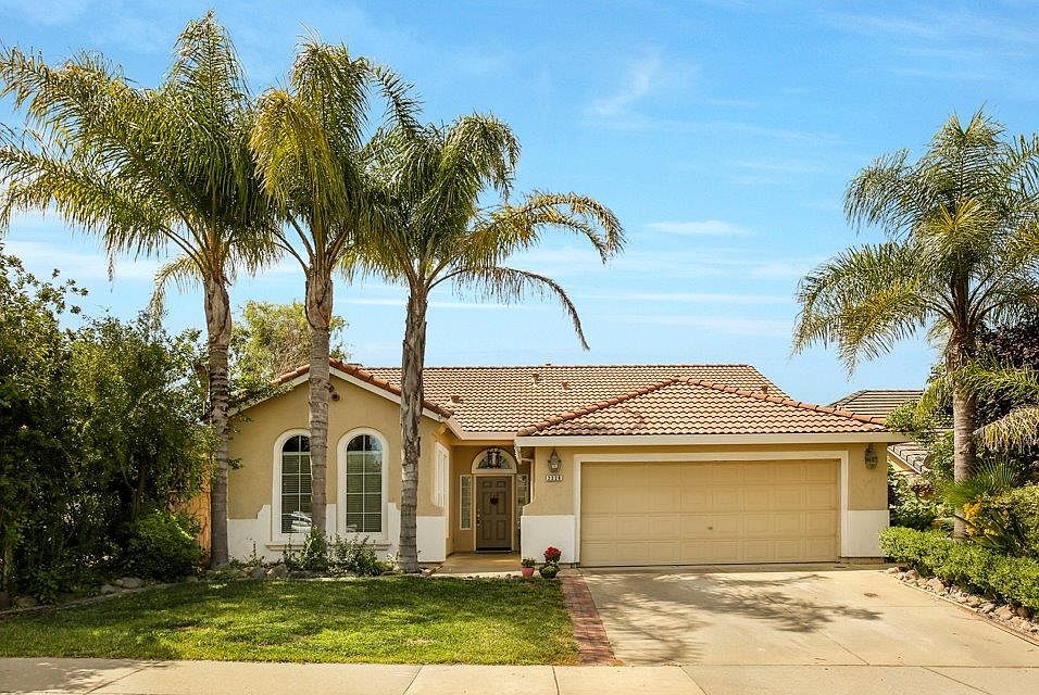 1st image of 2228 Misty Hollow Dr