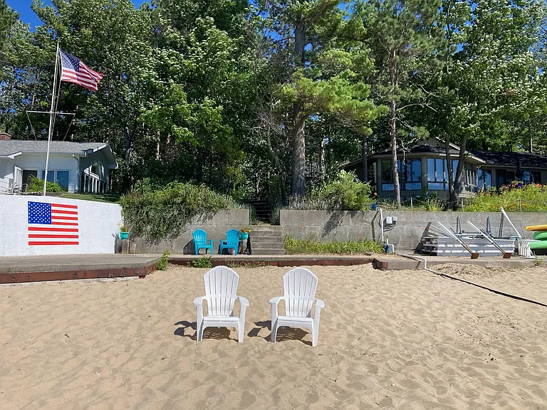 7238 Deepwater Point Rd #V — Photo 3