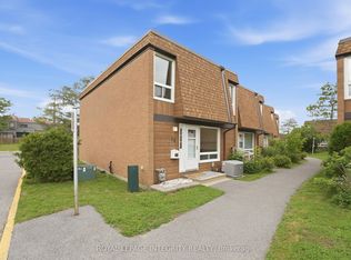 3565 Downpatrick Rd #14, Ottawa, ON K1V8T3