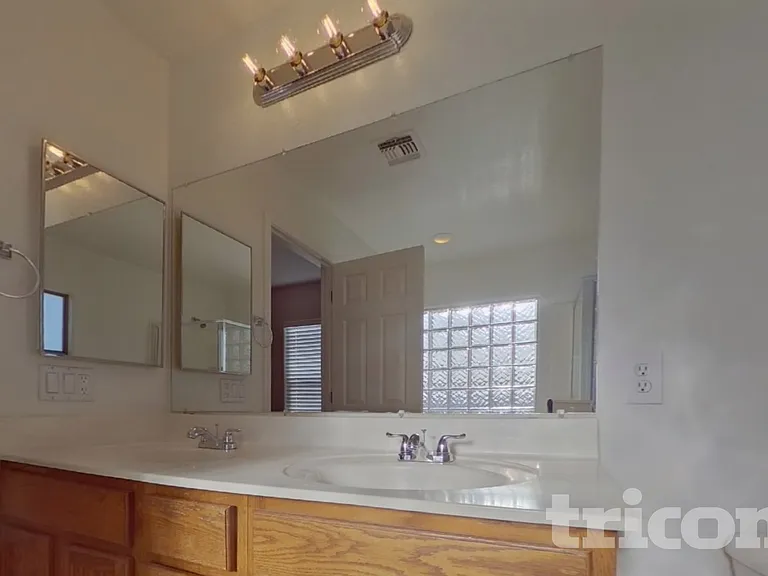 11755 W Cocopah St — Photo 8
