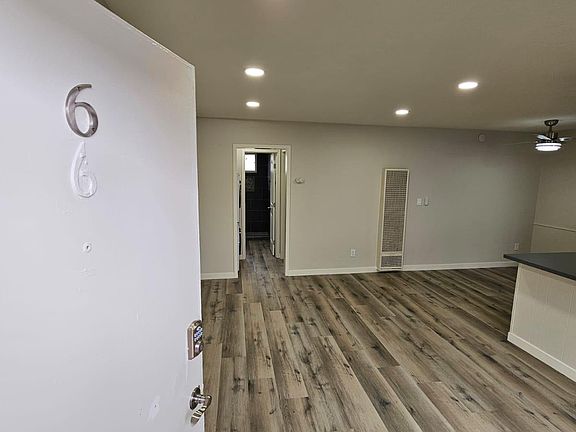 4th image of 4148 Van Dyke Ave APT 6