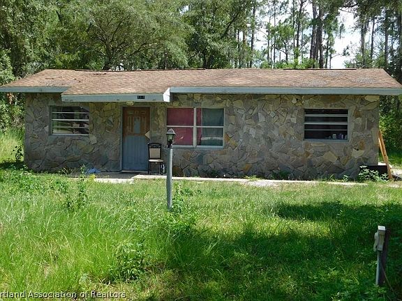 5th image of 1321 Magnolia St