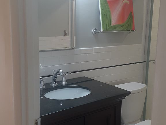5th image of 494 Putnam Pike APT C7