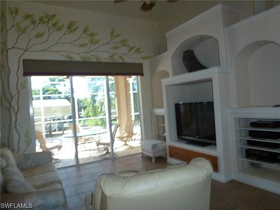 5th image of 3655 Jade Ave