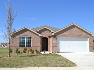 929 Mazatlan Dr, Arlington, TX 76002